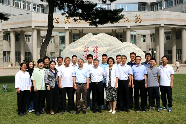 Winning team photo - Wang Xibin _ Copy.jpg